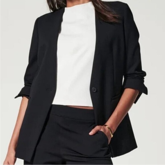 Womens Spanx The Perfect Oversized Black Blazer - Picture 3 of 8